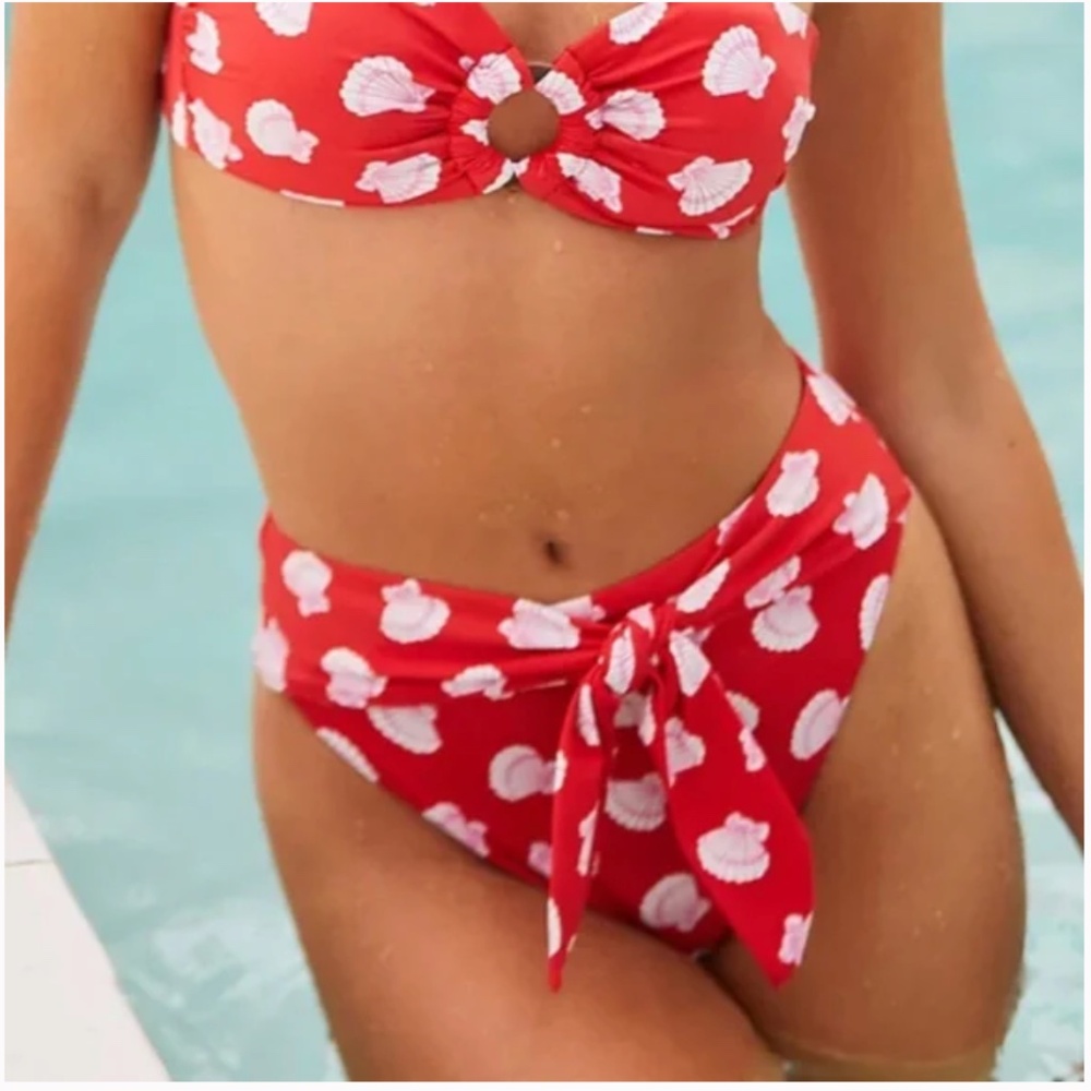 Maeve Ryleigh Seashells Sea Shells Beachy Boho Artsy Tie Front Bikini Bottoms
